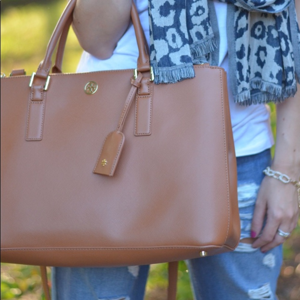 Tory Burch Robinson Double Zip Large Tote Luggage